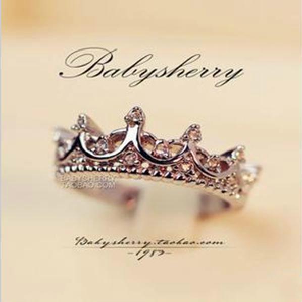 Queen's Silver Crown Rings