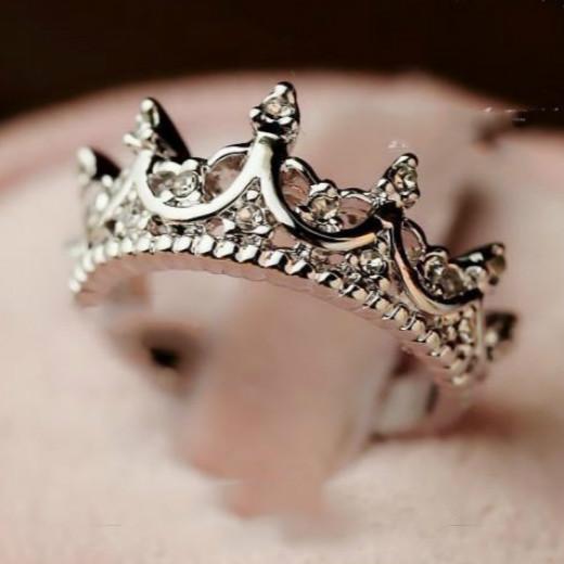 Queen's Silver Crown Rings