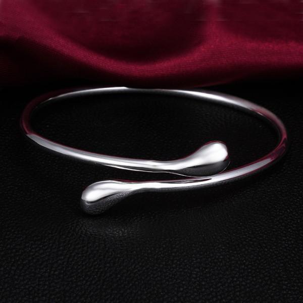 Sterling Silver Round Heads Bangle