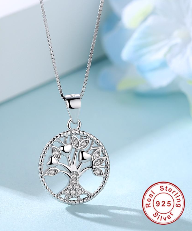 Elegant Tree of Life Pendant Necklace
